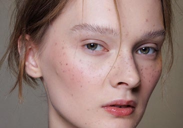 Mi consejo para criar todo mi maquillaje de verano son las pecas: guía natural